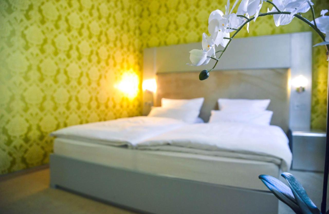 Hotel Engel Hilders Bagian luar foto
