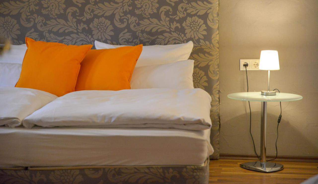 Hotel Engel Hilders Bagian luar foto