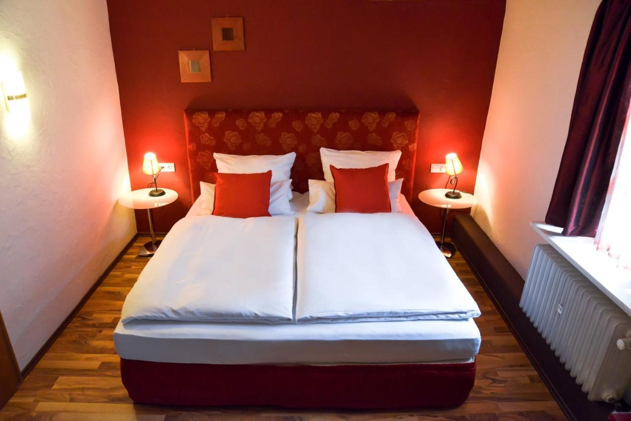 Hotel Engel Hilders Bagian luar foto